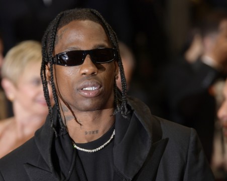 Арестуваха рапъра Травис Скот в Париж заради проява на насилие в хотел