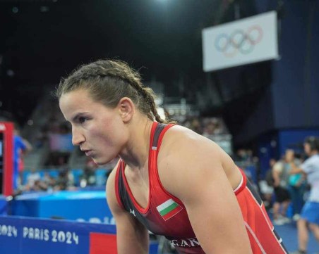 Тежко поражение за Биляна Дудова на четвъртфиналите в Париж