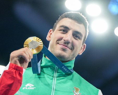 За историята! Новиков донесе първа олимпийска титла в борбата за България от 24 години и първо мъжко злато от 20 години