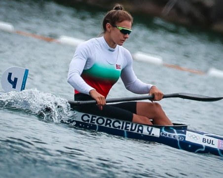 Йоана Георгиева отпадна в полуфиналите на каяка в Париж