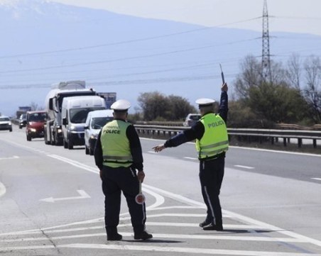 Хванаха 26 пияни и 13 дрогирани шофьори за едно денонощие