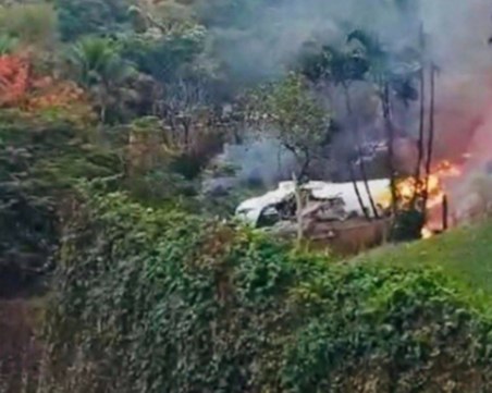 Открити са всички тела на загиналите в самолетната катастрофа в Бразилия