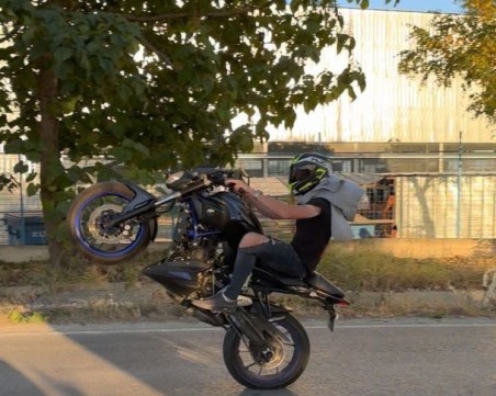 Приятели набират средства за тежко пострадалия моторист в Пловдив