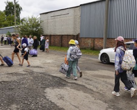 Русия евакуира втори свой район