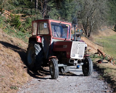 Задържаха тракторист за пожара в Сакар планина, отменено е бедственото положение в община Харманли