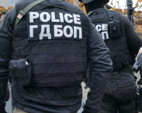Антимафиоти от ГДБОП влязоха във фирми в Кърджали, сочени за близки до Хасан Азис