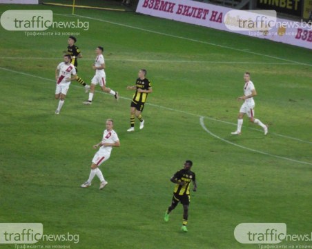 Ботев излиза днес за най-важния си мач от 7 години насам в евротурнирите