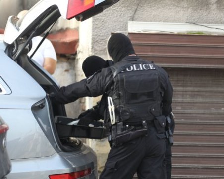 Издирват 28-годишна жена от Вършец, разследват отвличане