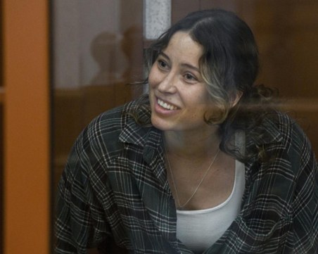 Руска балерина е осъдена на 12 години затвор заради дарения за Украйна