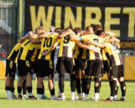 Смениха мач на Ботев 3