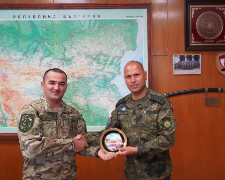 Офицери от Специалните сили на Азербайджан се срещнаха с командира на Съвместното командване на специалните операции