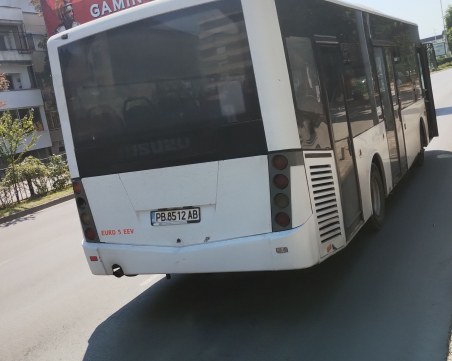 Шофьор свали пловдивчанин от автобус – имал „наглостта” да пита за климатик