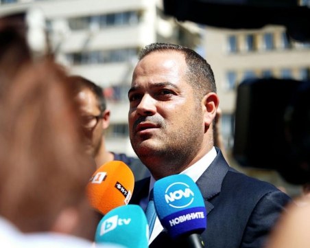 Стоянов: Депутат се е намесил безпрецедентно и арогантно в работата на ГДБОП