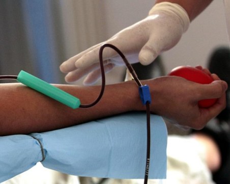 18-годишно момче се нуждае спешно от кръв след тежка катастрофа край Поморие