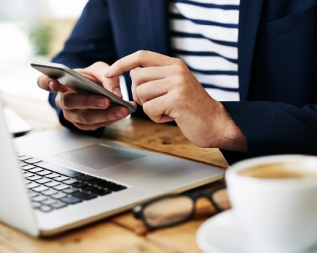 52% от потребителите сменят мобилните си устройства на всеки 3 или повече години