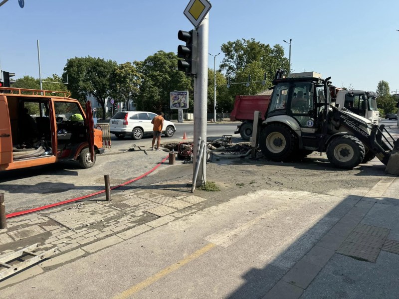 Отстраниха голямата ВиК авария на бул. „Санкт Петербург