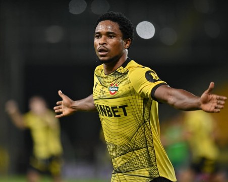 Ботев се справи с Хебър на ужасен терен на Колежа