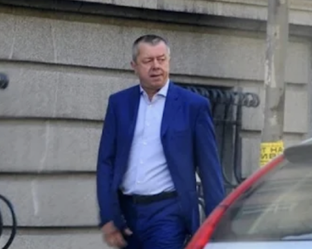 Поне още трима обвиняеми се очаква да има по аферата с кредита от ББР на Румен Гайтански - Вълка