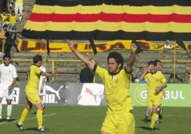 Ще ми липсваш много братко пак ще се срещнем написа