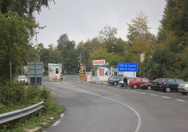 Интензивен е трафикът на някои от граничните контролно пропускателни пунктове ГКПП