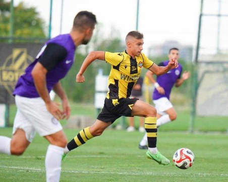 Дубълът на Ботев със загуба от Етър