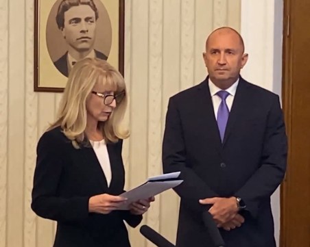 Горица Грънчарова обяви кабинета, Радев отказа да подпише указа