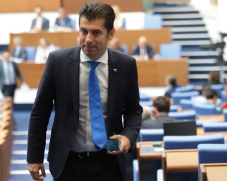 Кирил Петков: Срещнах се с Калин Стоянов в кола, но не е наше предложение