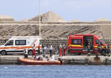 Пет тела извадиха от вътрешността на потъналата край Сицилия луксозна