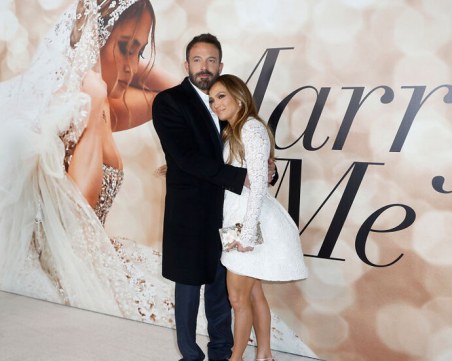 Дженифър Лопес подаде документи за развод