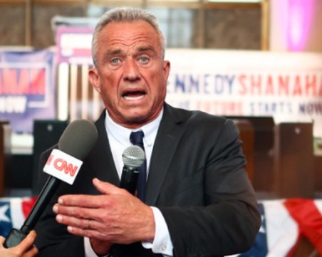 Кенеди-младши с подкрепа към Тръмп, Обама се насочи към Харис