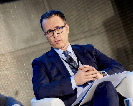 Обявиха за национално издирване бившия директор на ББР Стоян Мавродиев