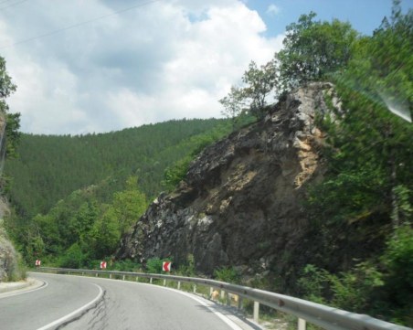 Ограничават транзитното движение през прохода Шипка заради честването на „Шипченска епопея