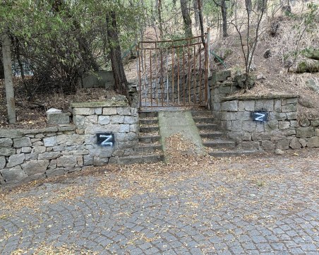 Z-та пловдивска война! Местни зомбита всеки ден шарят Бунарджика