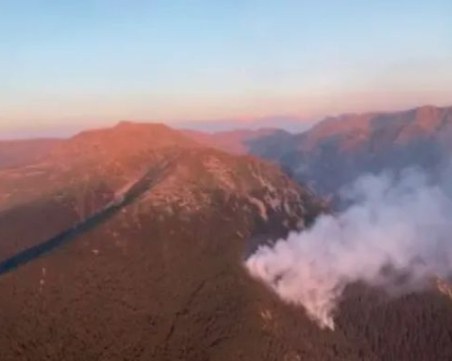 Продължава гасенето на пожара в Рила