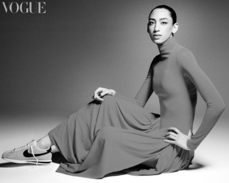 Олимпийската медалистка Кимиа Ализаде изгря на корицата на британския Vogue