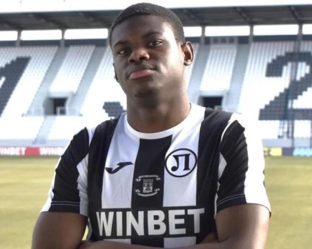 Стана ясно колко взима Локо за Мичи Нтело, той не благодари на Пенев