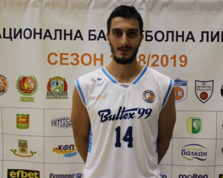 Академик си върна Обрад Томич