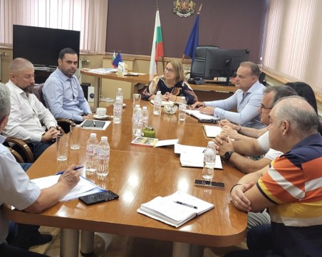 Областният управител на Пловдив свика среща заради безводието