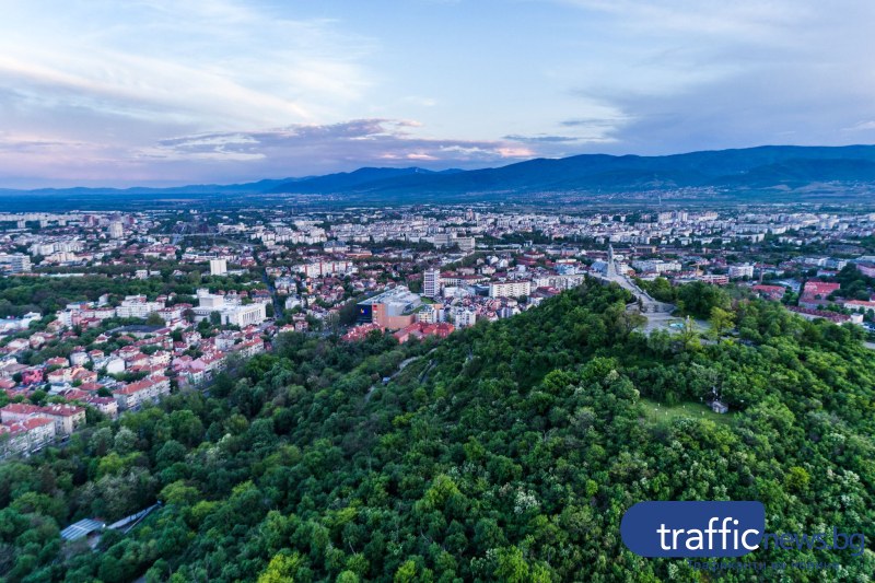 Под 30 градуса в Пловдив днес, обявиха жълт код за валежи в 11 области