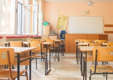 Излезе заповедта за ваканциите на учениците през новата учебна година