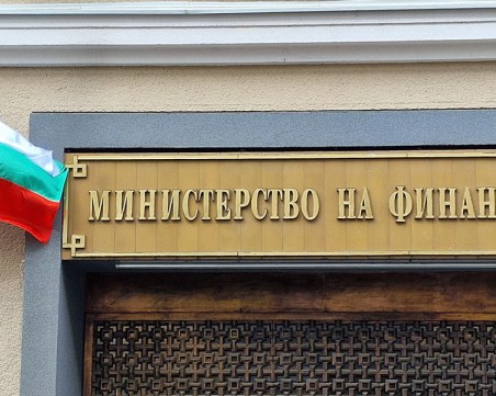 Над 970 милиона лева е дефицитът в държавната хазна към края на юли