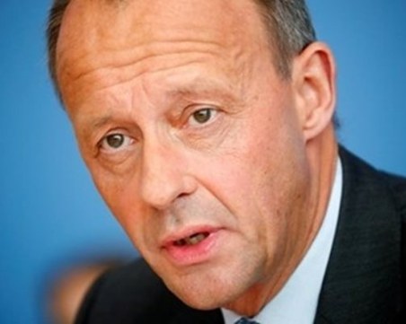 Лидерът на опозицията: Бежанците са заплаха за сигурността на Германия