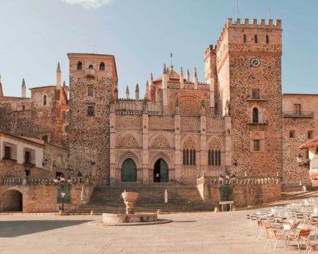 Регион в Испания  плаща 15 хил. евро, за да живеете там