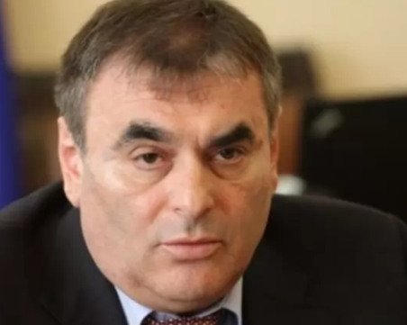 Собственикът на Сараите Данаил Папазов се притеснява за своята и на семейството си сигурност