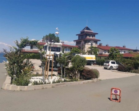 Засилена полицейска охрана и поддръжници на Доган в парка 