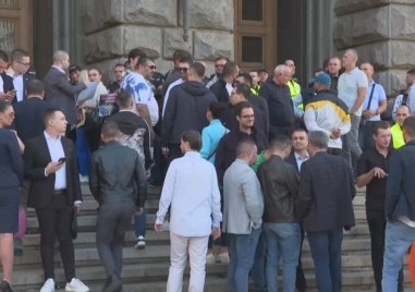 На изборите ще има две листи на ДПС но нито