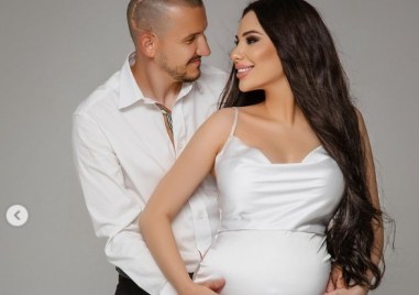 Половинката на халфа на Лудогорец Тодор Неделев Анита Терзийска обяви в социалните