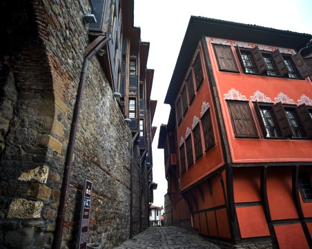 Музика, изложби и различни спектакли за Празниците на Стария град