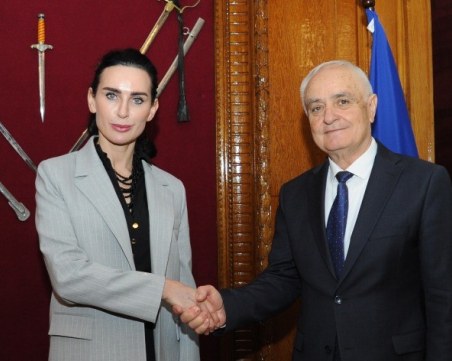 Запрянов пред Олеся Илашчук: Подкрепата за Украйна ще продължи