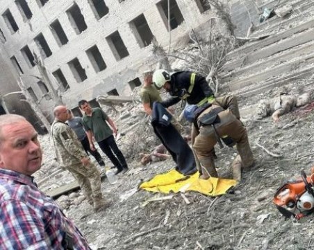 Масирана руска атака и тази нощ в Украйна, въздушна тревога в цялата страна